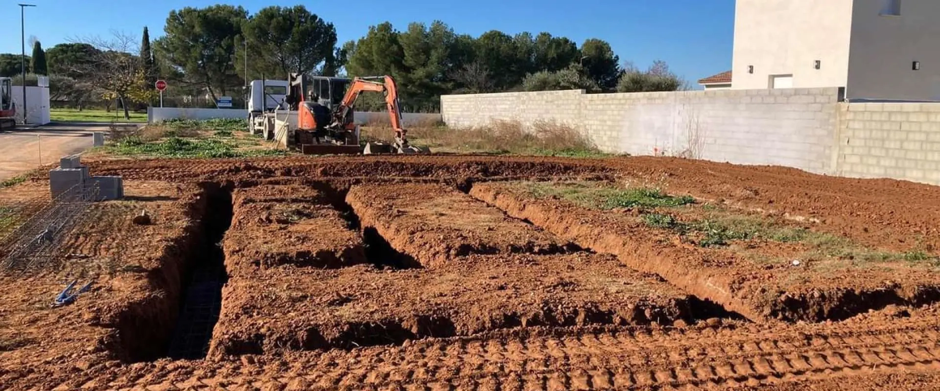 Terrassement, VRD, Raccordement <span>sur le Gard et l’Hérault.</span>